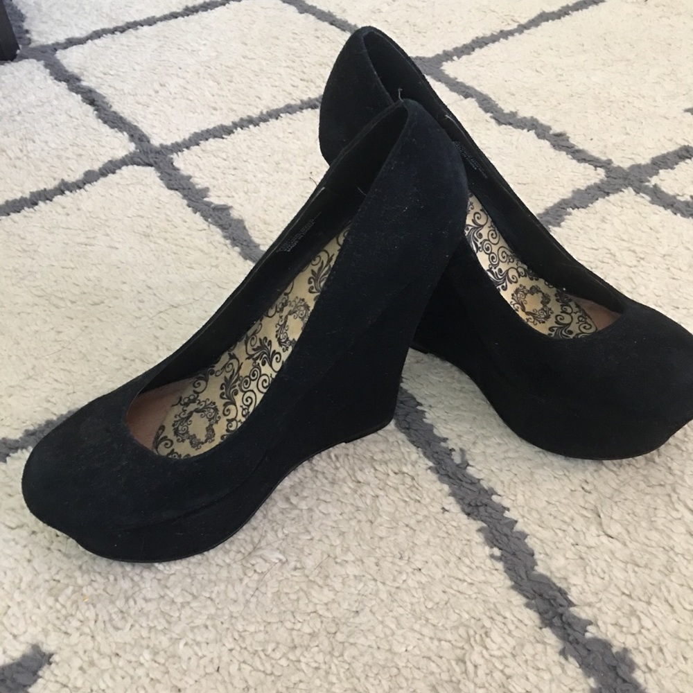 Steve Madden Suede Platform Wedges